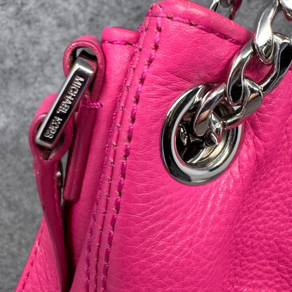 Michael Kors Jet Set Chain Shoulder Bag Tote Fuschia Hot Pink Bucket Handbag - Picture 9 of 14
